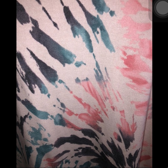 BiBi Tiedye/Sequin Top - Picture 6 of 7